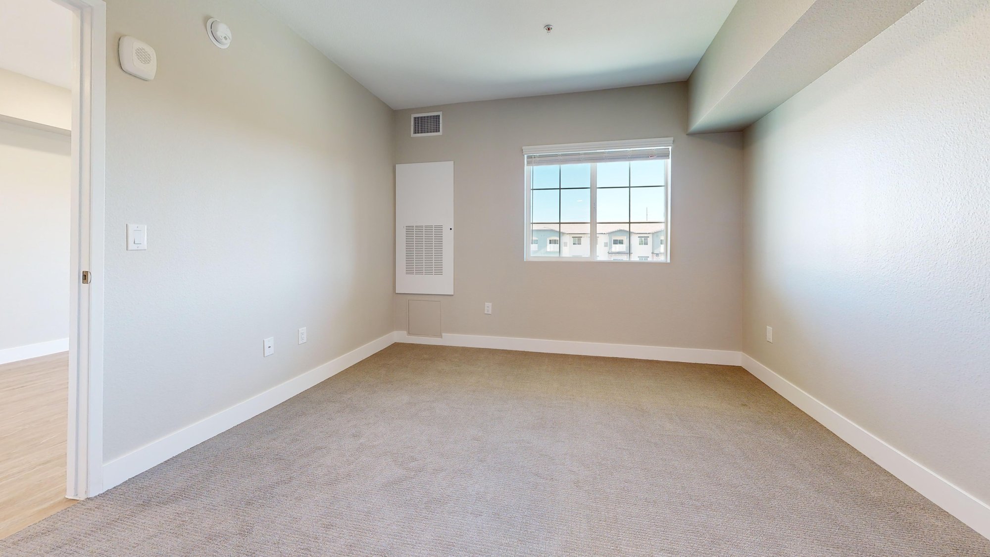 Westgate-Village-Senior-Living-IL-1-bed-582-sqft-Bedroom-1