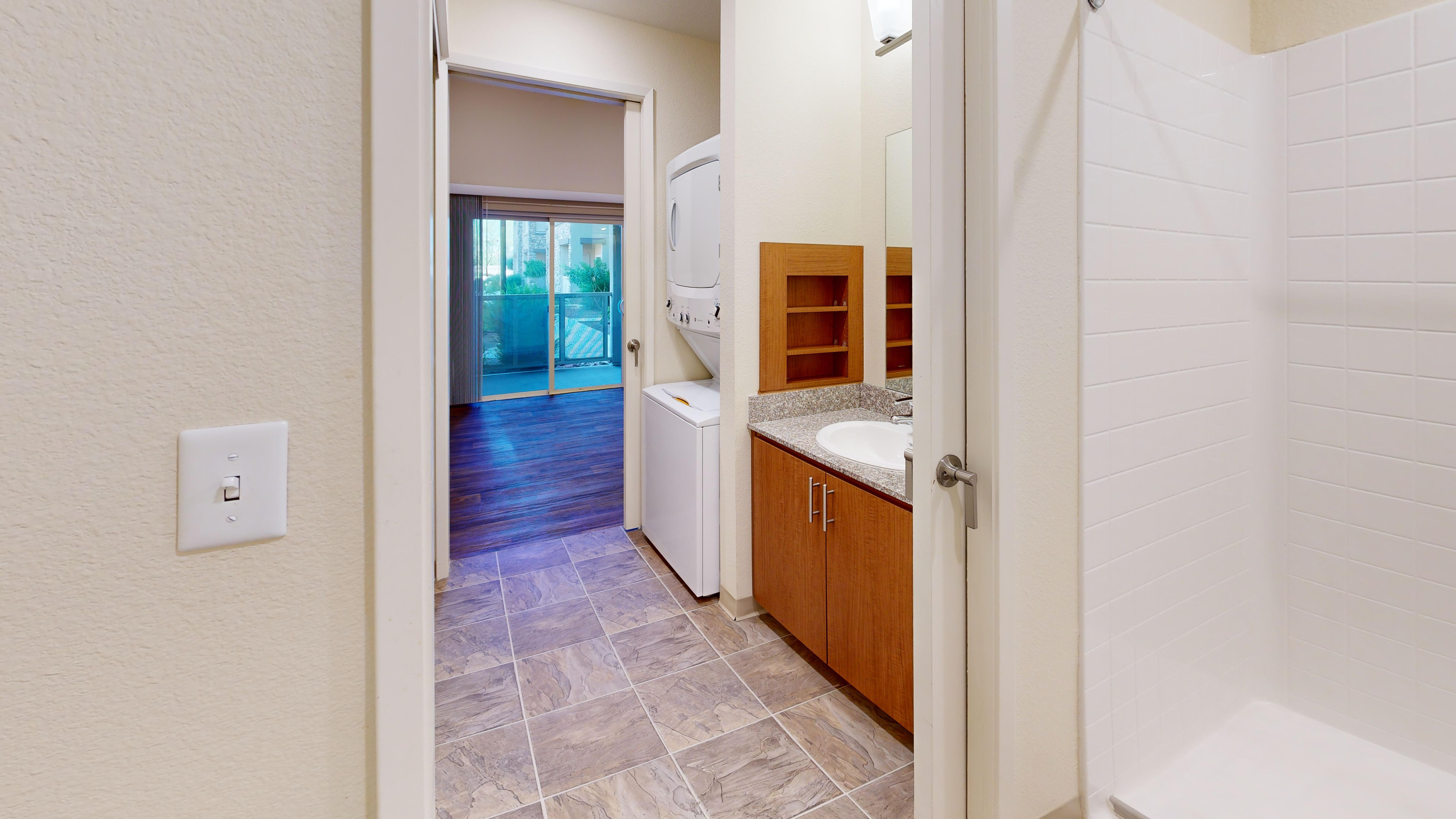 Westgate-VillageSenior-Living-108-Bathroom