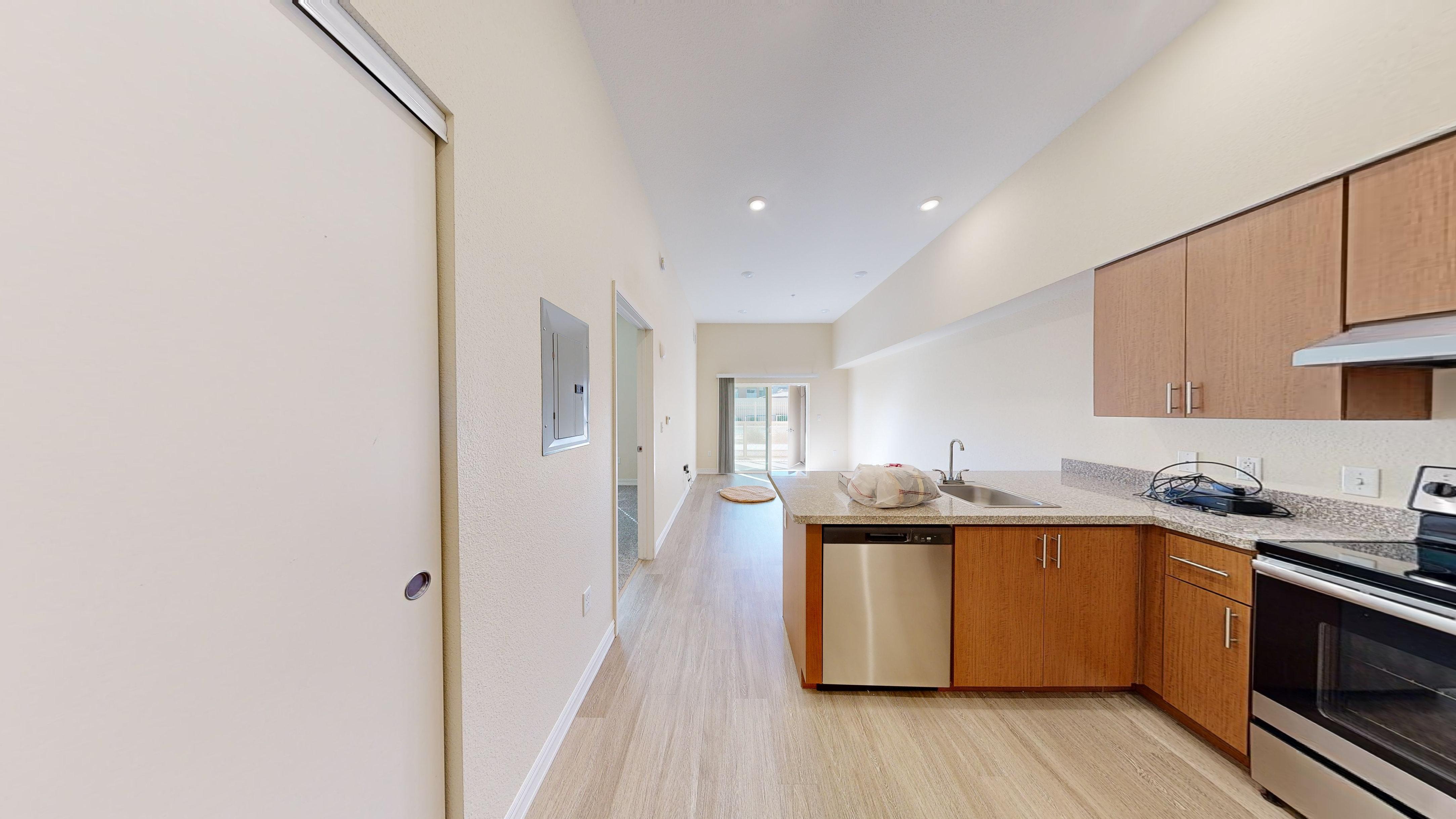 Westgate-VillageSenior-Living-168-Kitchen 1